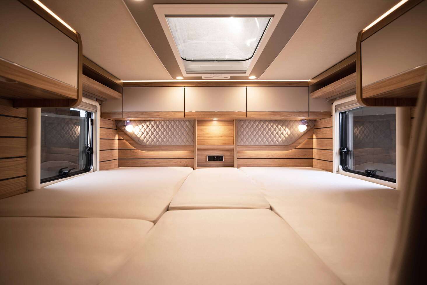 Komplettset - Hymer Seitenwände Upgrade 2024 - Teilintegriert