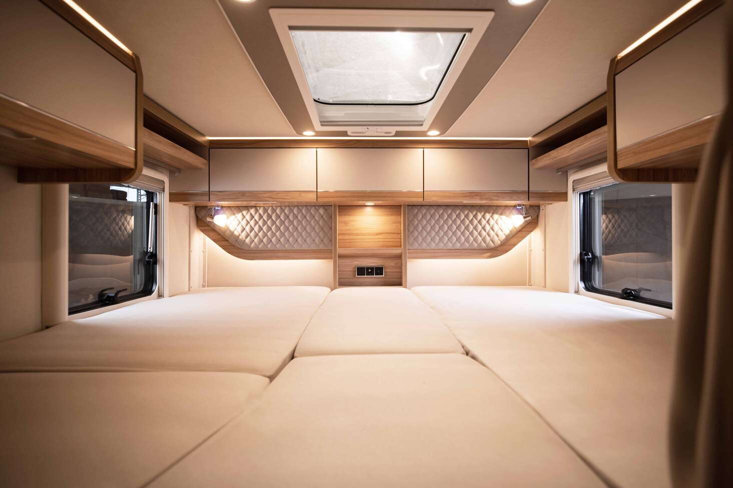 Komplettset - Hymer Seitenwände Upgrade 2024 - Teilintegriert