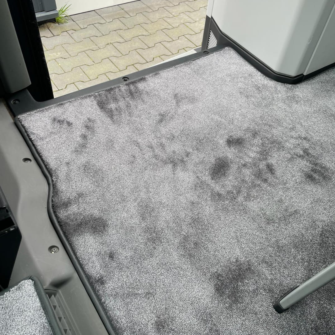 Carpet - Living Room - VW Grand California